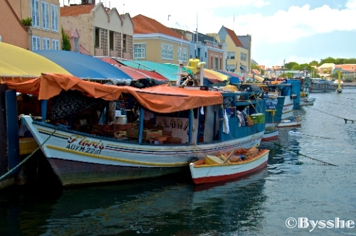 curacao punda floating market