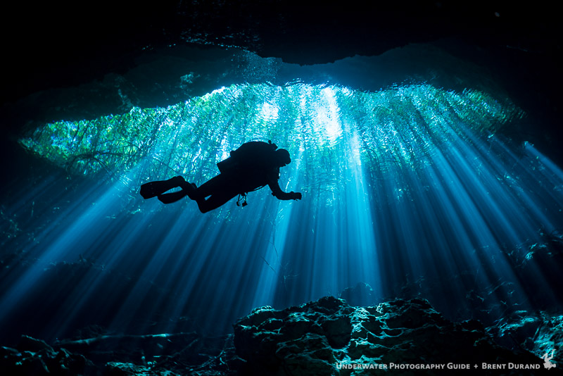Some of the vivid light beams of Eden cenote. ISO 200, f/5, 1/30