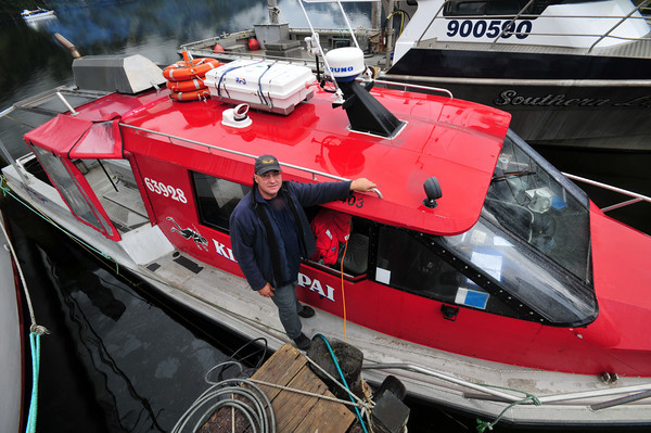 tawaki adventures dive boat