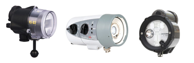 Underwater Strobes Underwater-Strobes-3